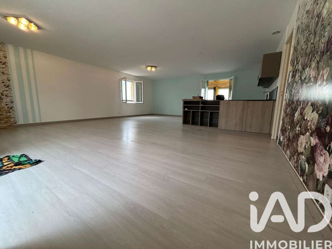 Photo 4 - Maison à SOURCIEUX-LES-MINES