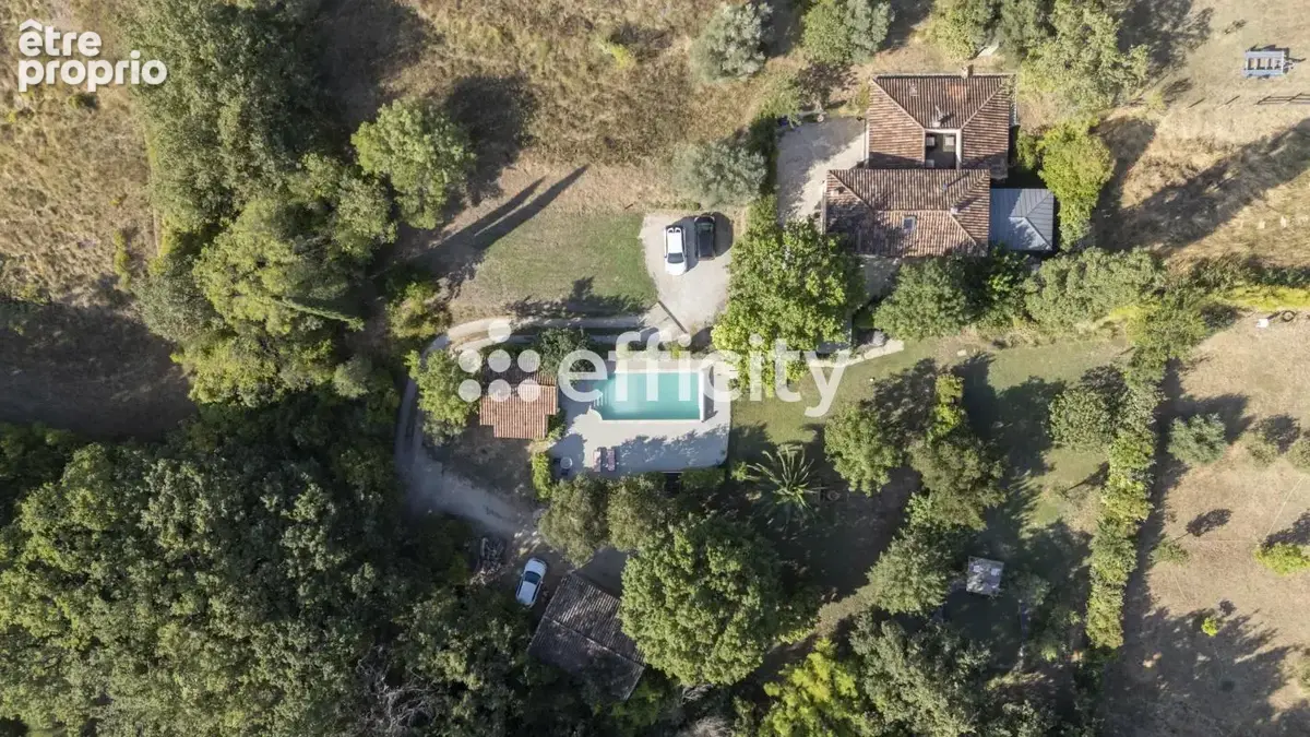 Maison 6 pièces 207 m² à vendre à Aubagne (13400) - photo 26