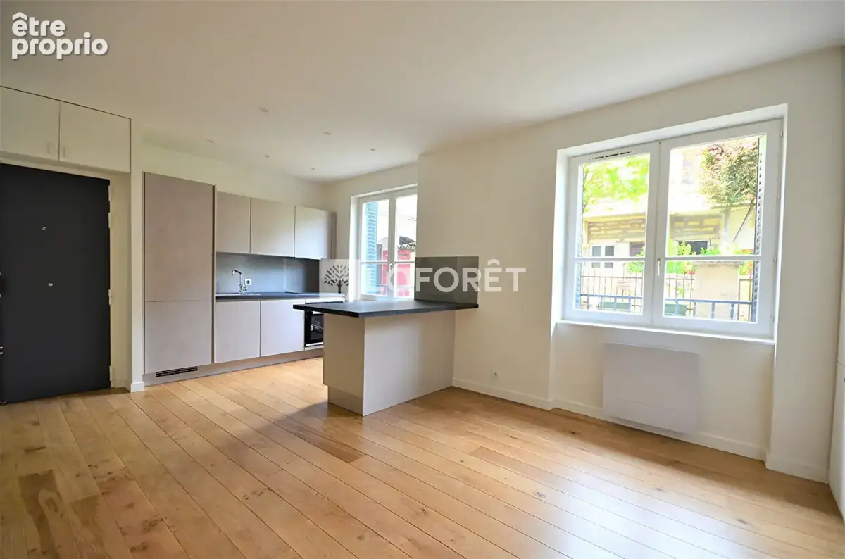 Photo Appartement à Saint-Cyr-Au-Mont-D'or au prix de 219 000€