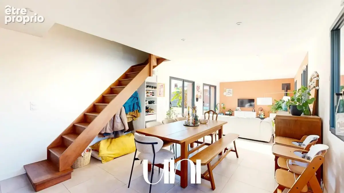 Maison 5 pièces de 114 m2 - NOYERS-BOCAGE - photo 6