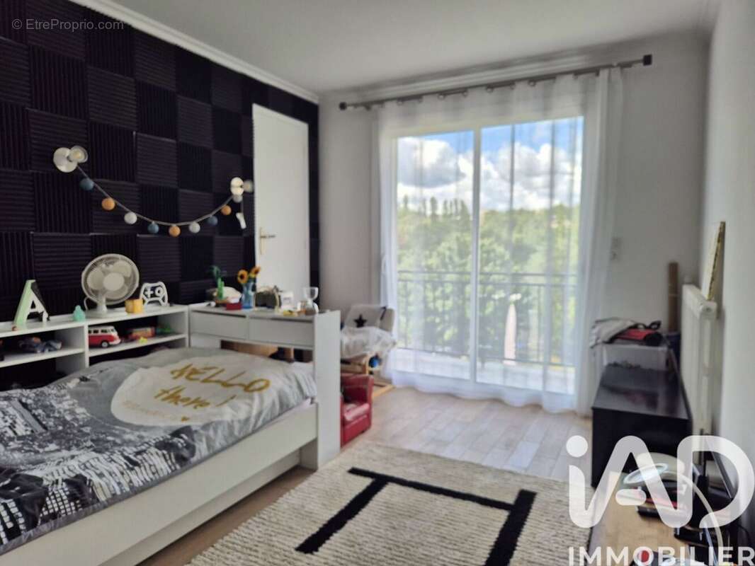 Photo 6 - Maison à SAINTRY-SUR-SEINE