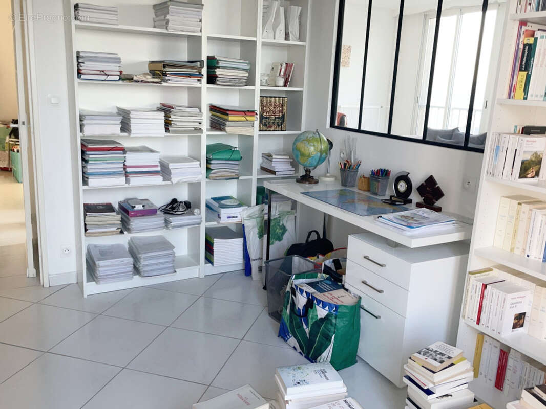 Appartement à MARSEILLE-14E