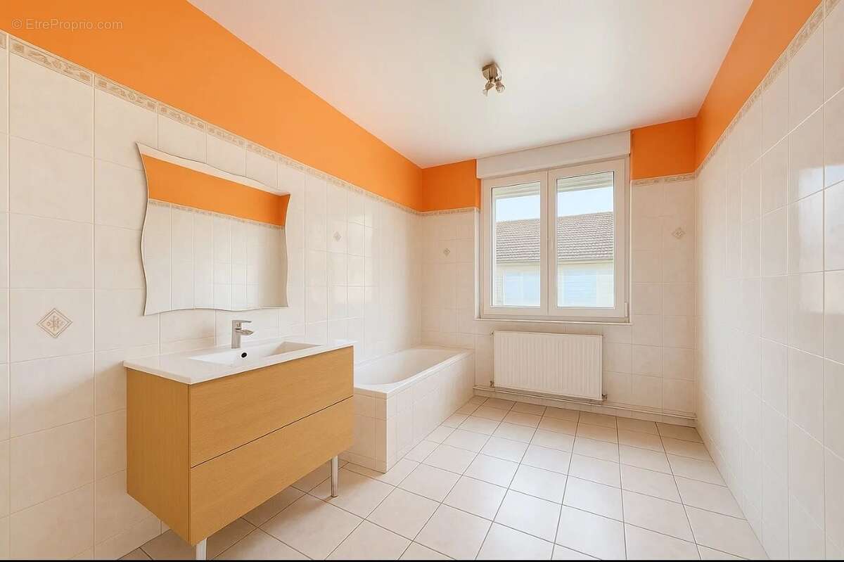 Maison à BEAUMETZ-LES-LOGES