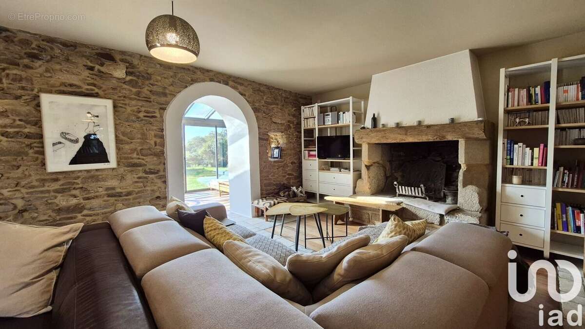 Photo 3 - Maison à PLUMERGAT