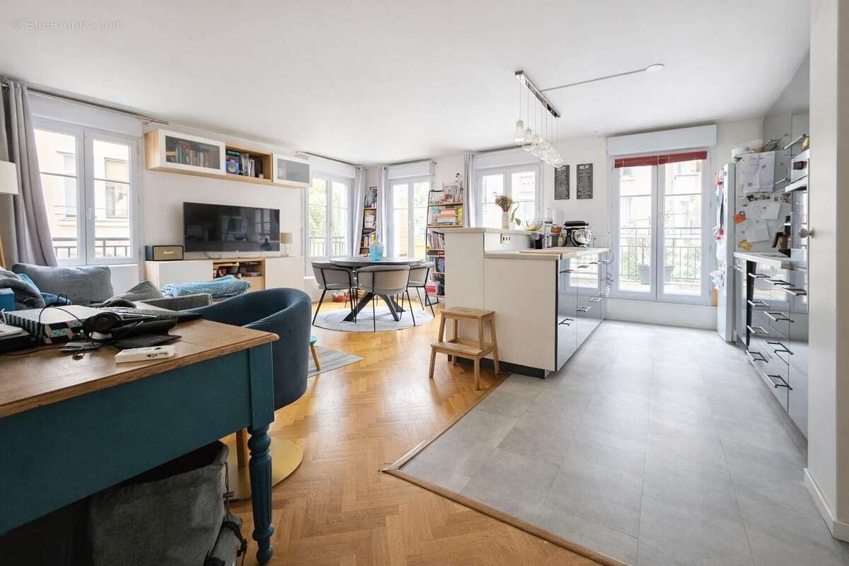 Appartement à MAISONS-ALFORT