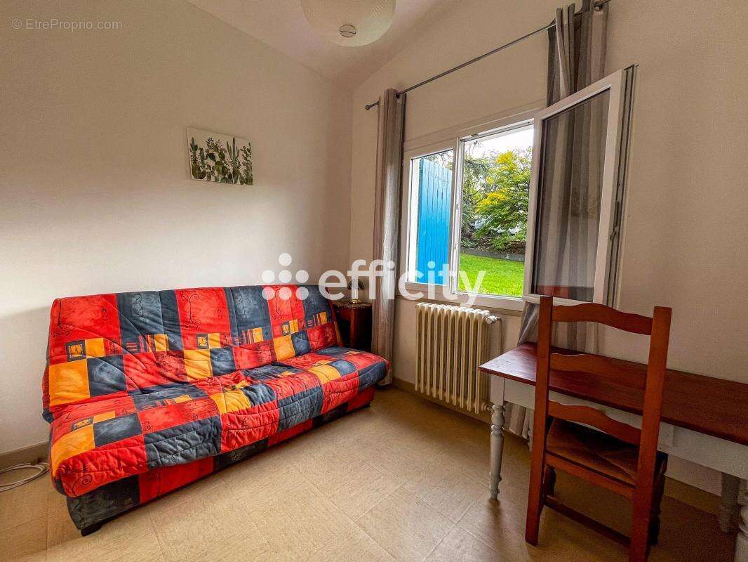 Maison 65 m² à Bourbon-Lancy  - photo 12