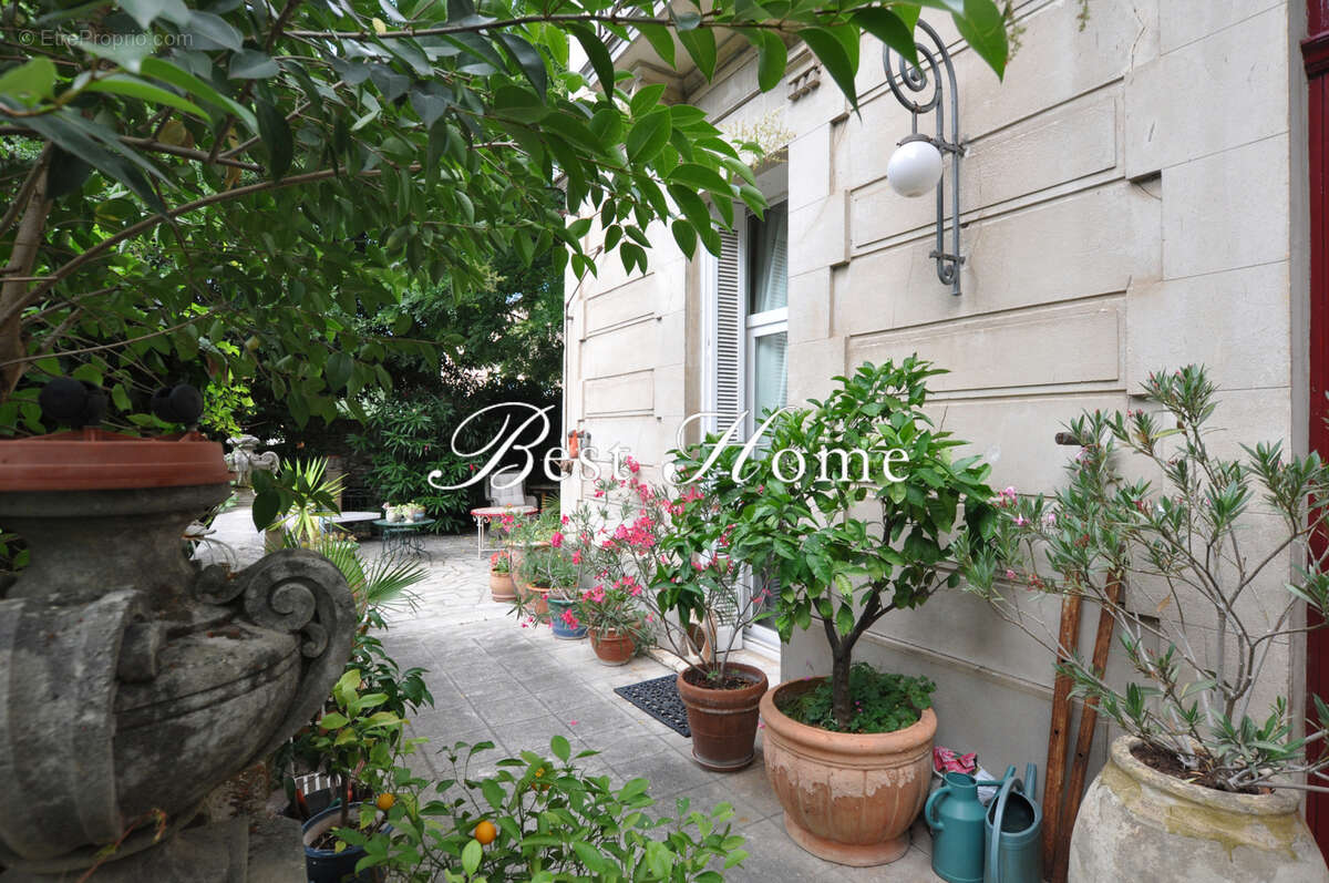Maison à NIMES