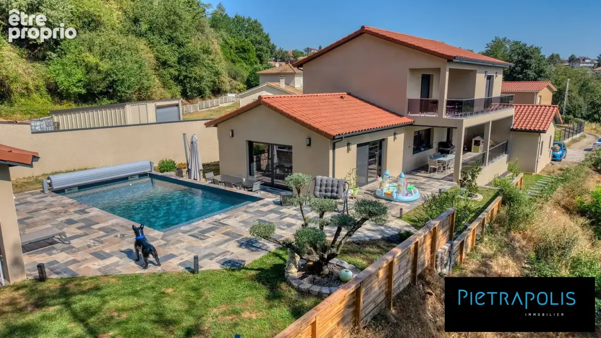 Drone extérieur - Maison à SAINT-PIERRE-DE-BOEUF