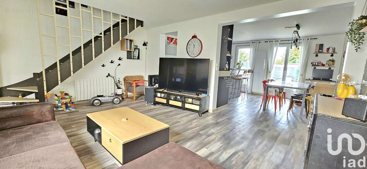 Photo 2 - Maison à BOUFFEMONT