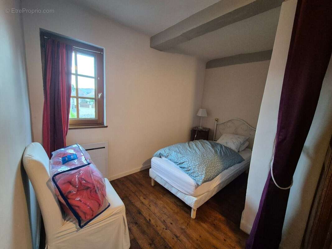 Maison à LE BEC-HELLOUIN