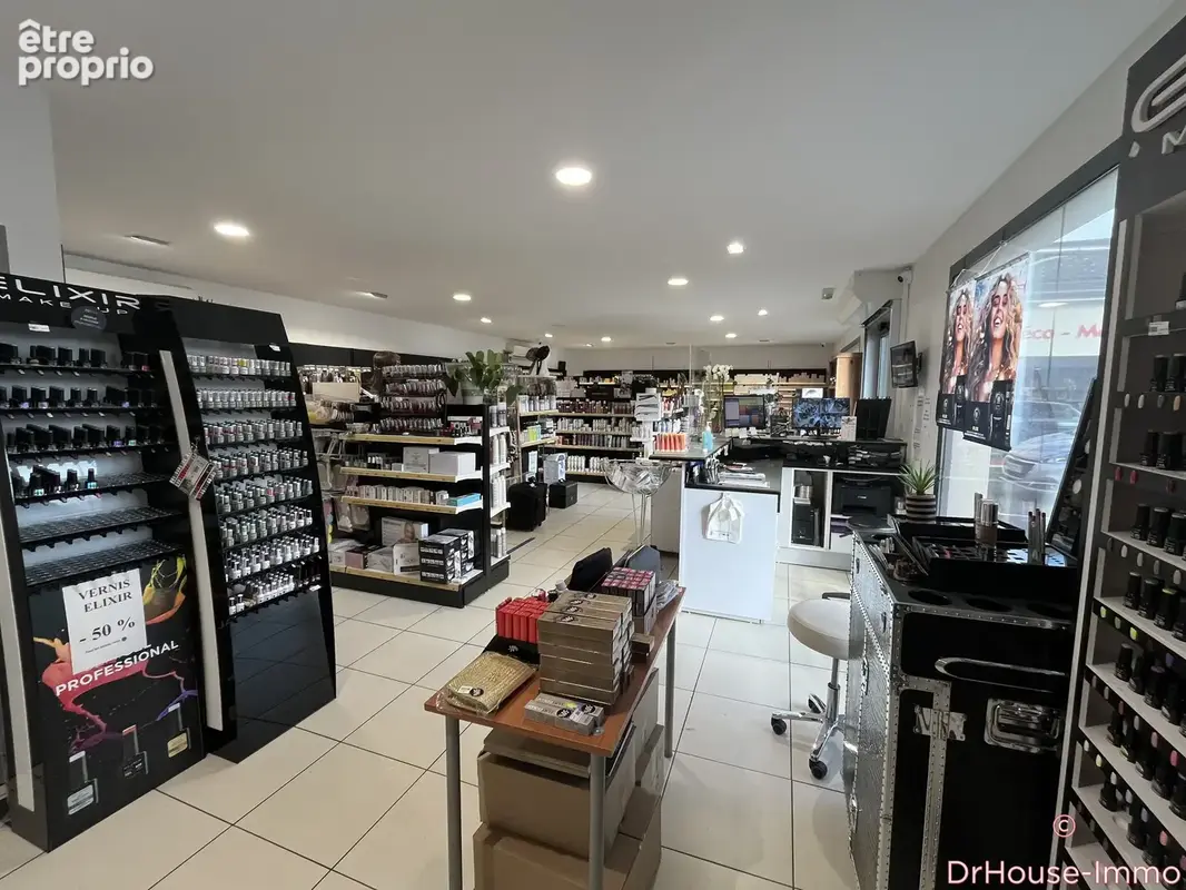 Commerce 100 m² à vendre à Villeneuve-Sur-Lot (47300) - photo 3