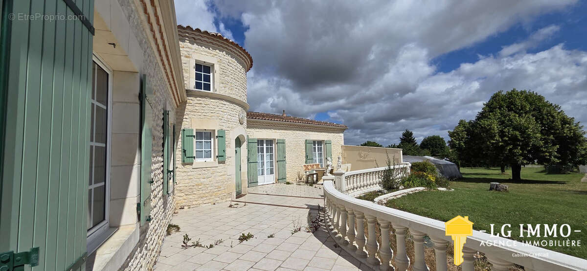 Maison à SAINT-ANDRE-DE-LIDON