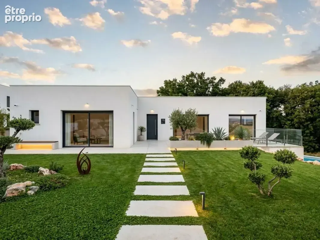Photo Maison à Leguevin au prix de 612 850€