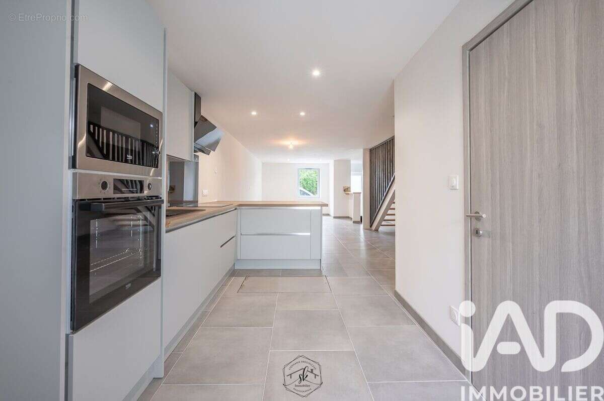 Maison 114 m² à Metzeresche  - photo 3