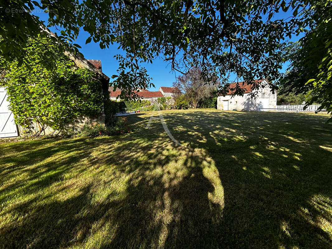 Maison à PONTLEVOY