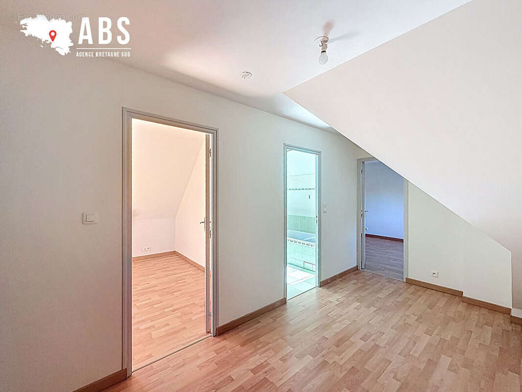 Maison 125 m² à Nivillac  - photo 13