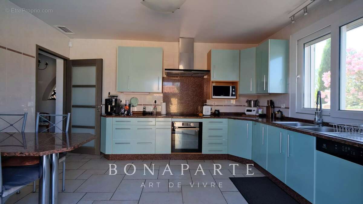 Maison à SAUVIAN