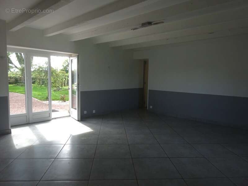 Maison à SAINT-AUBIN-EN-CHAROLLAIS