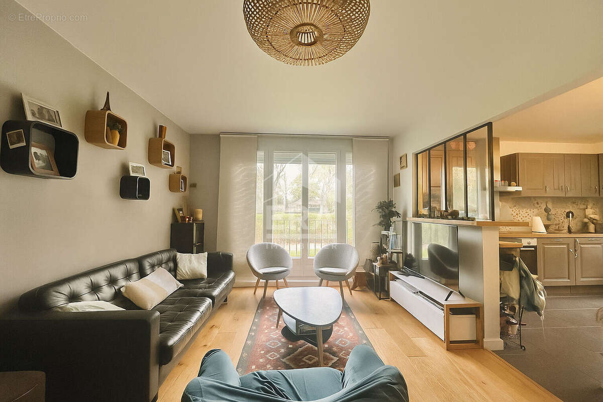 Appartement à MAISONS-LAFFITTE