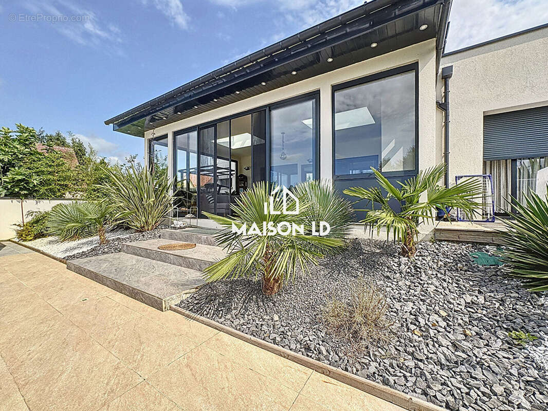 Maison à BARON-SUR-ODON