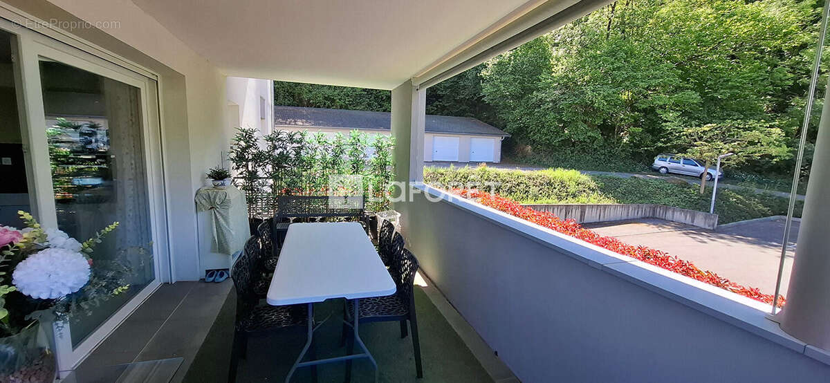 Appartement à LAISSAUD