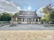 Photo 1 - Commerce à VARENNES-JARCY