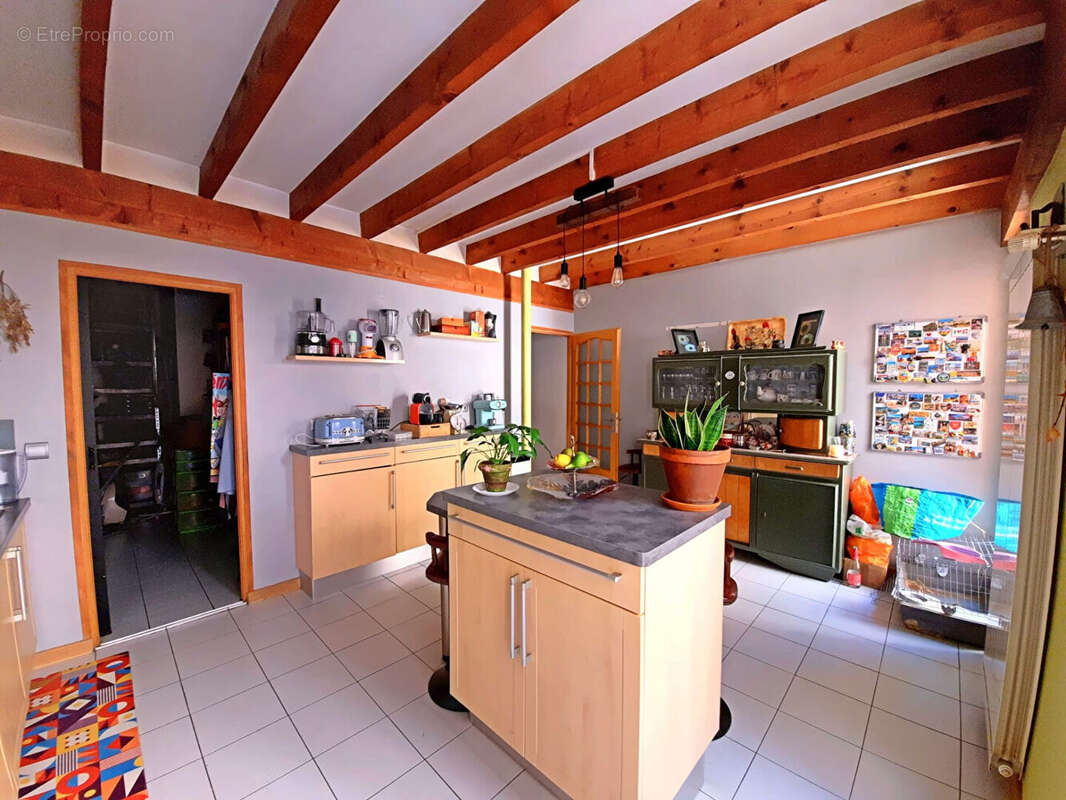 Appartement Saint Chamond 6 pièce(s) 162 m2 - photo 2