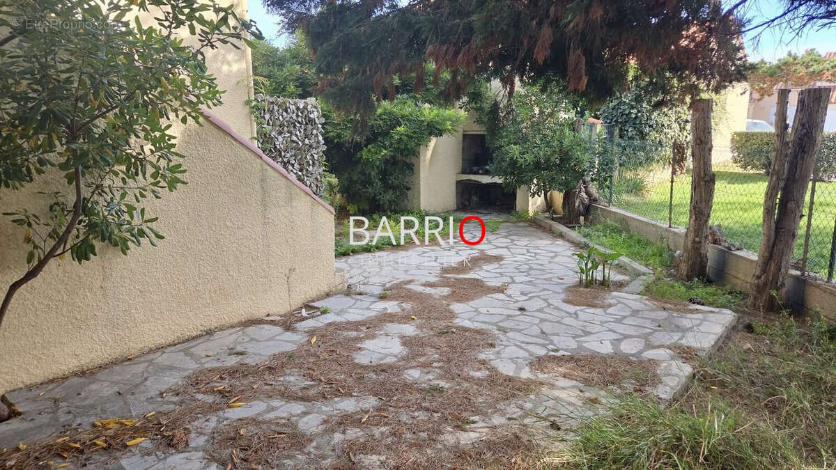 Maison à SAINT-CYPRIEN