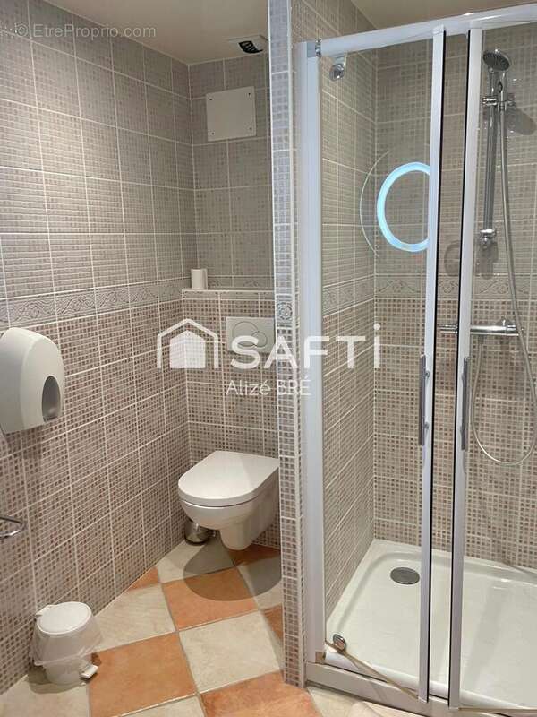 Photo 6 - Commerce à PLEUBIAN