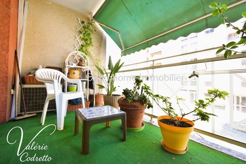 Appartement à HYERES