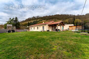 Maison à FRONTONAS