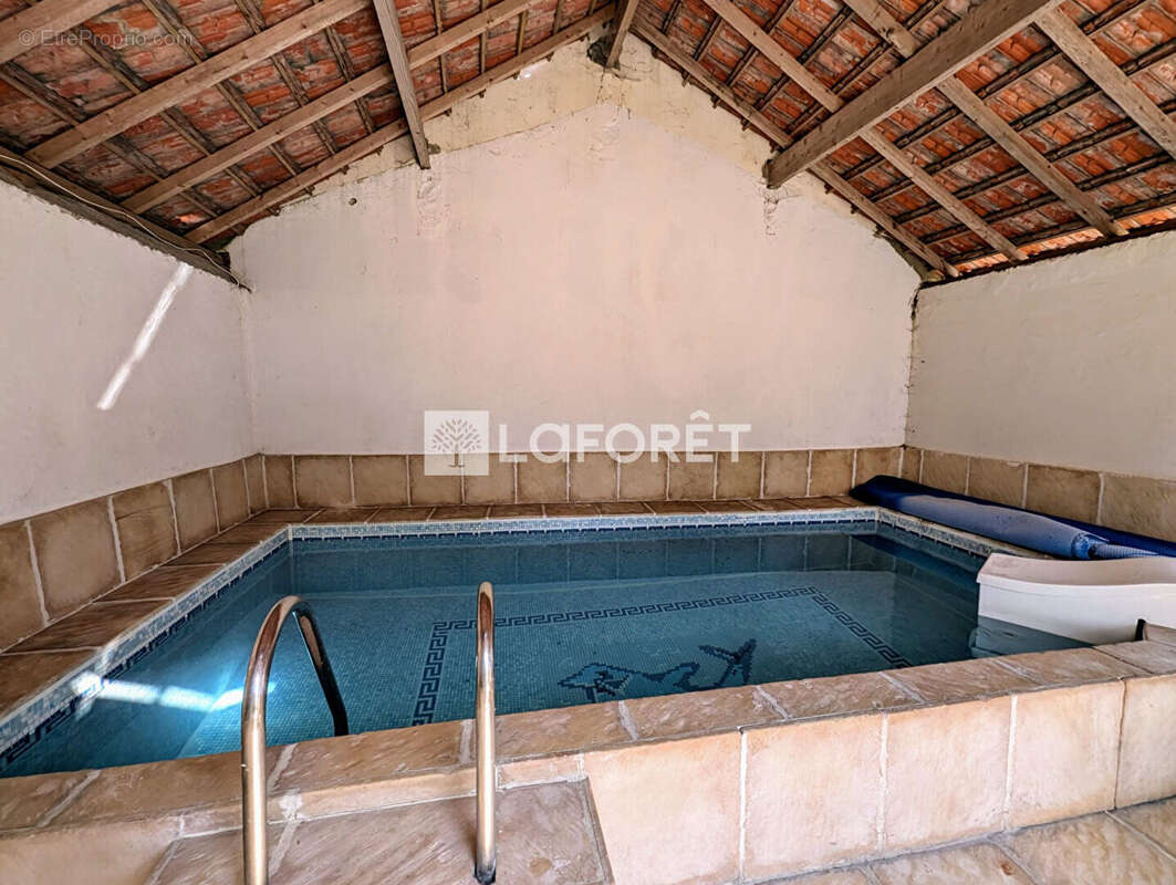 Maison Rumont 6 pièce(s) 200 m2 - photo 12