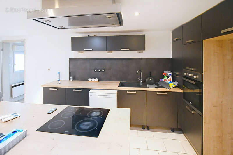 Appartement à AUDUN-LE-ROMAN