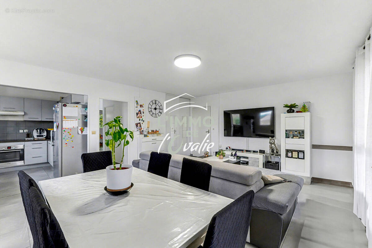 Appartement à FRONTON