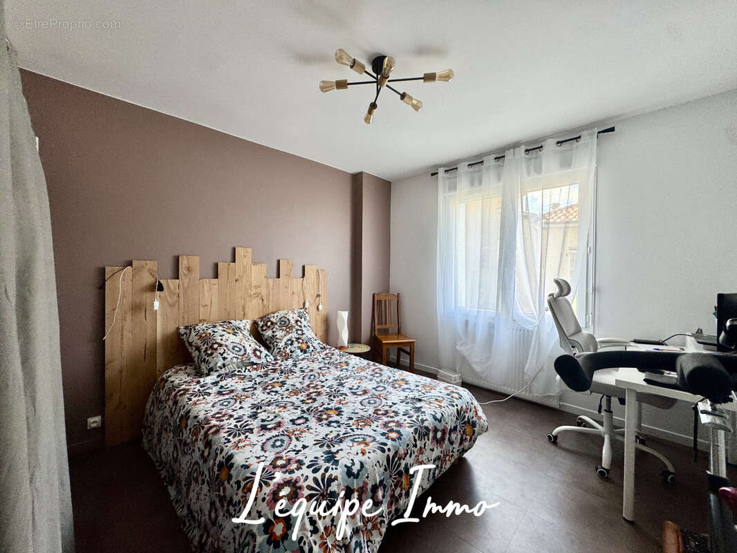 Appartement à L'ISLE-JOURDAIN