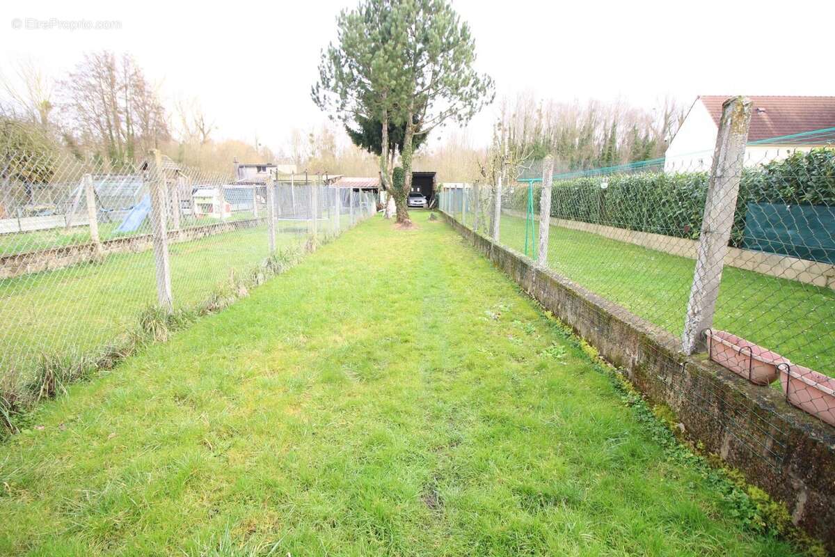 Maison 96 m² à Cires-Les-Mello  - photo 8