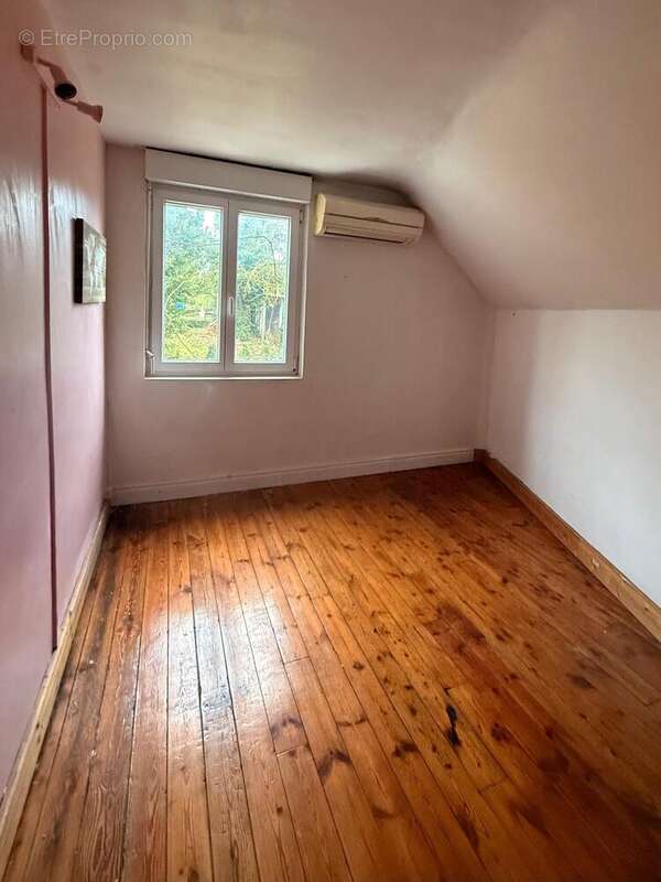 Photo 5 - Maison à SAINT-QUENTIN