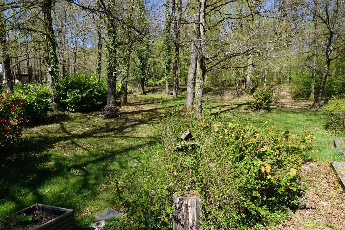 Maison à SAINT-ROMAIN-ET-SAINT-CLEMENT