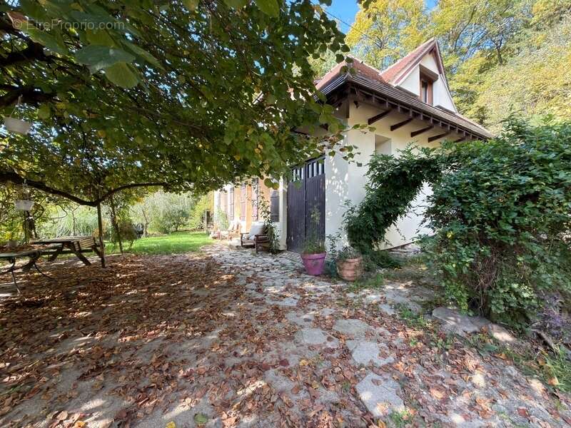 Maison à SAINT-HILARION