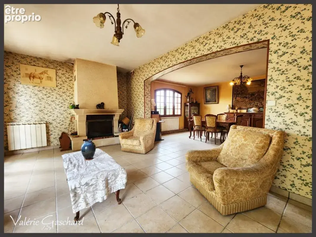 Le Pizou (dordogne) maison de 128 m² +  2850 m² de terrain et triple garage - photo 5