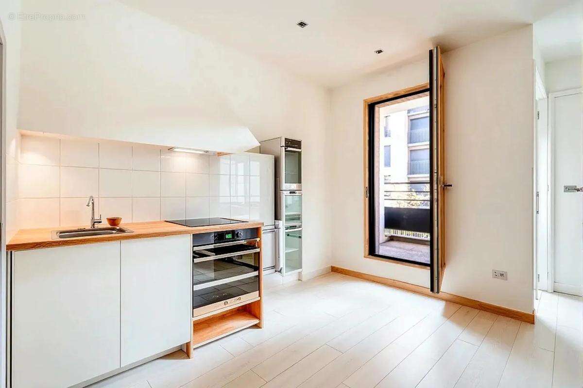 Appartement à SAINT-DENIS