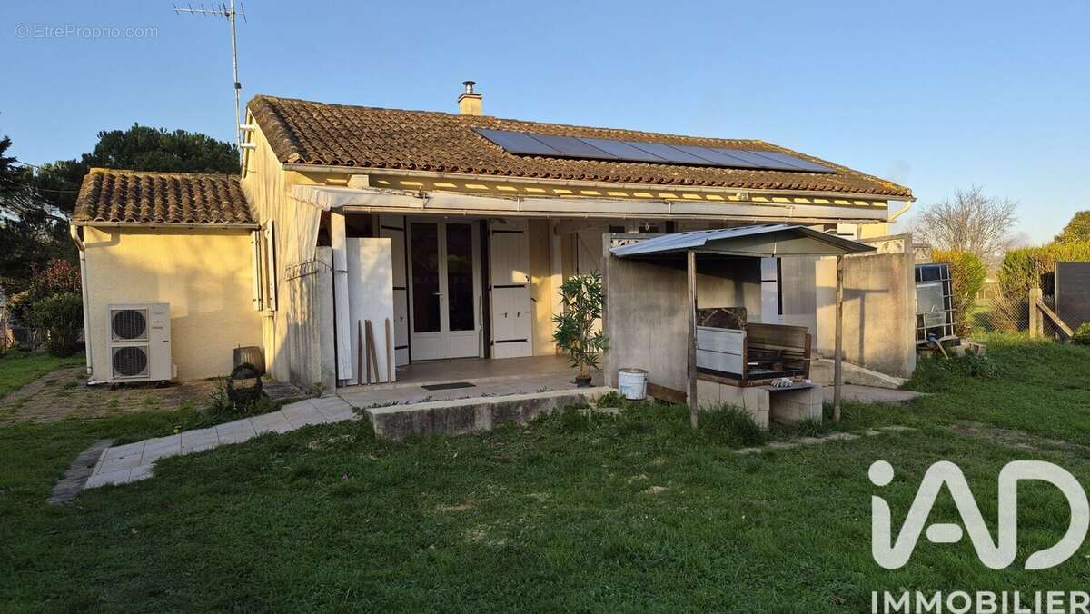 Photo 9 - Maison à LAMOTHE-MONTRAVEL