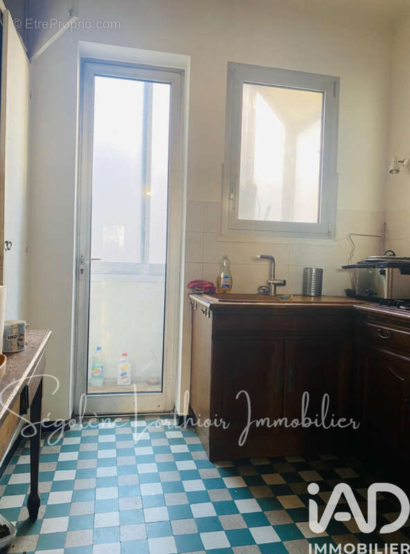 Appartement 82 m² à Toulon  - photo 8