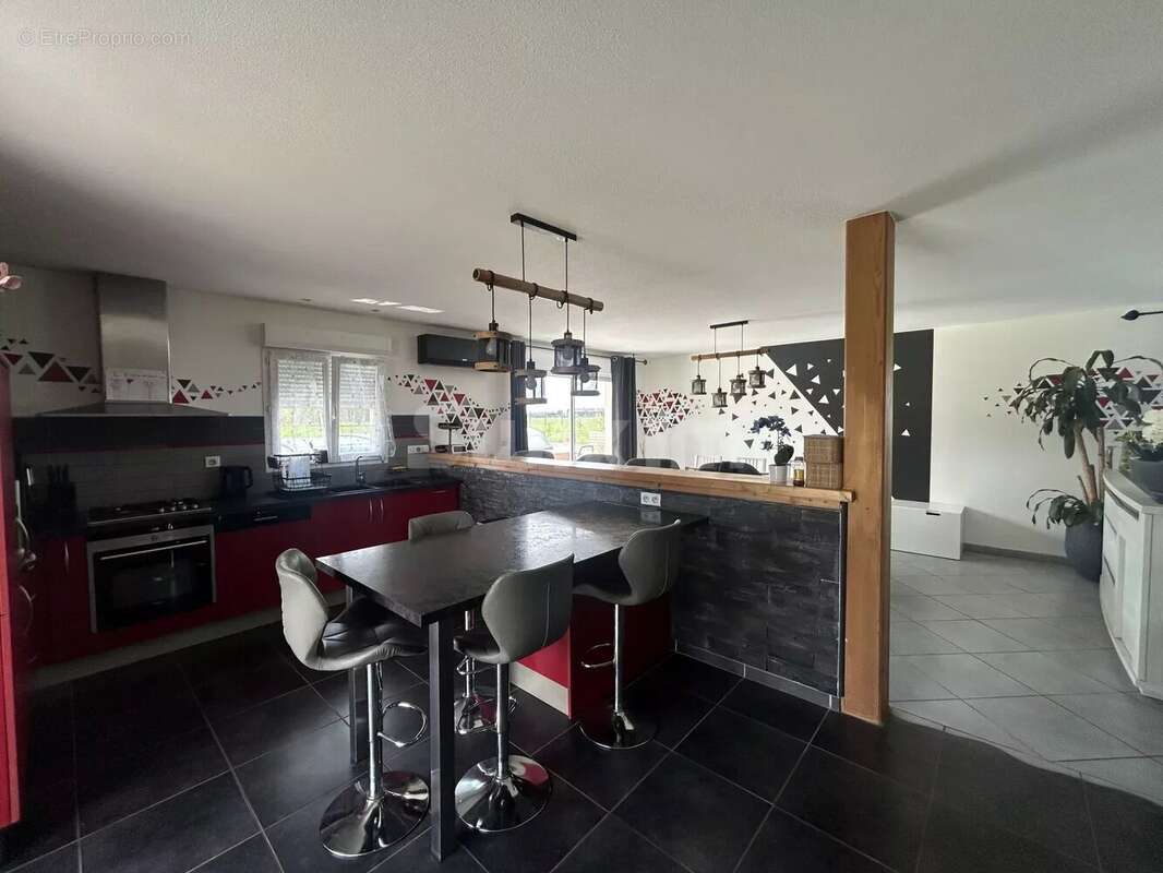 Maison à BLETTERANS