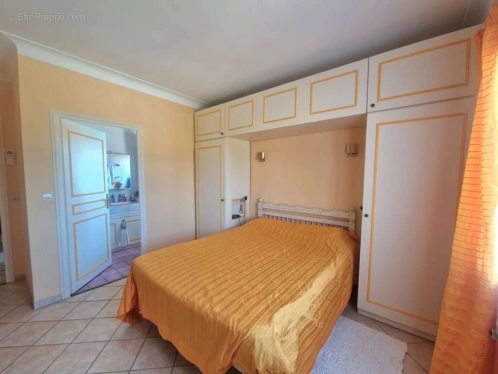 Exclusivité – villa de 164 m² avec vue mer et collines - photo 9