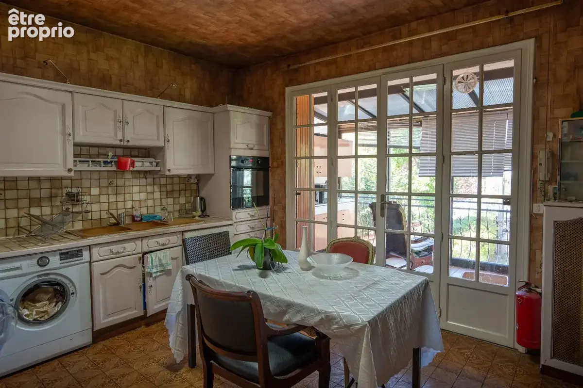 Maison à vendre 7 pièces BRON (69) - photo 10