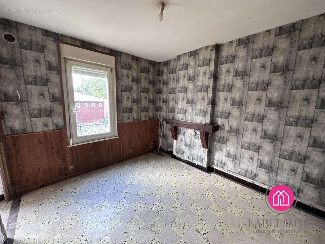 Maison 70 m² à Hirson  - photo 3