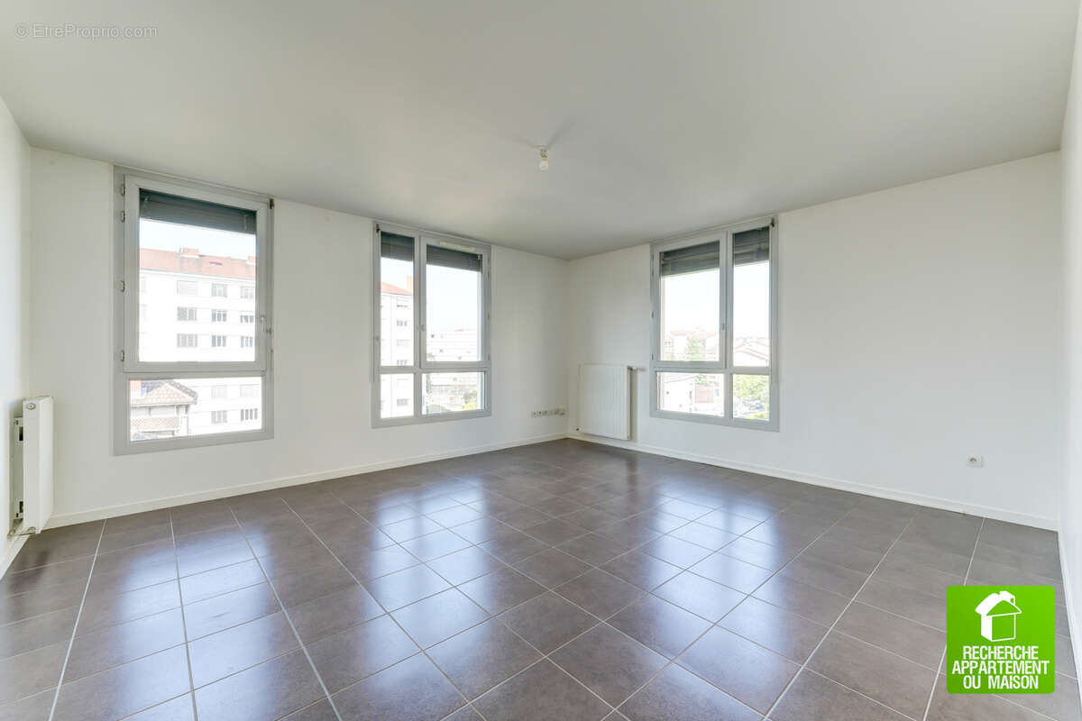 Appartement à LYON-7E