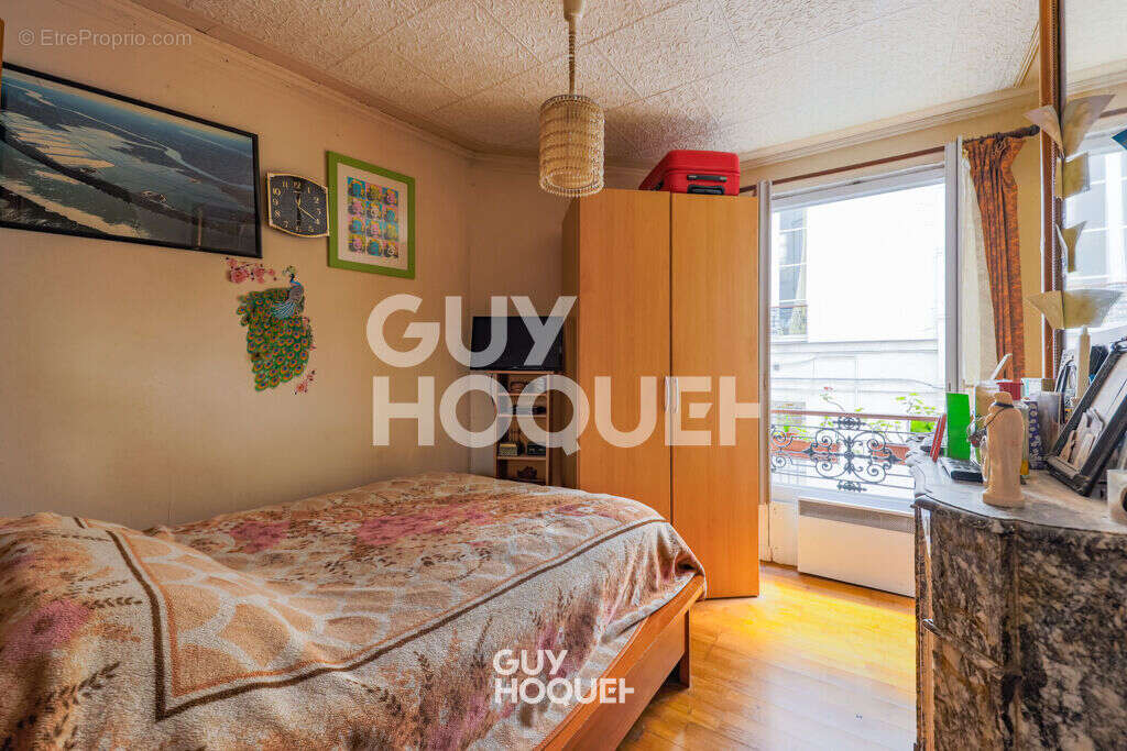 Appartement à PARIS-11E
