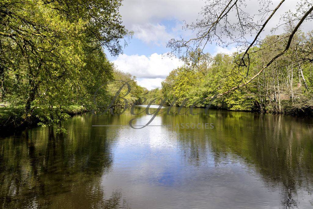Maison à POIGNY-LA-FORET